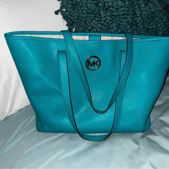 Michael Kors Handbags - Michael Kors Vibrant Blue Tote